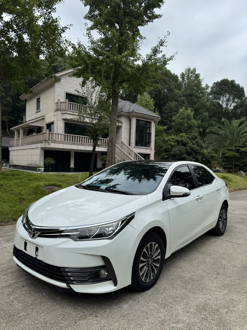 Toyota Corolla 2018 car image 