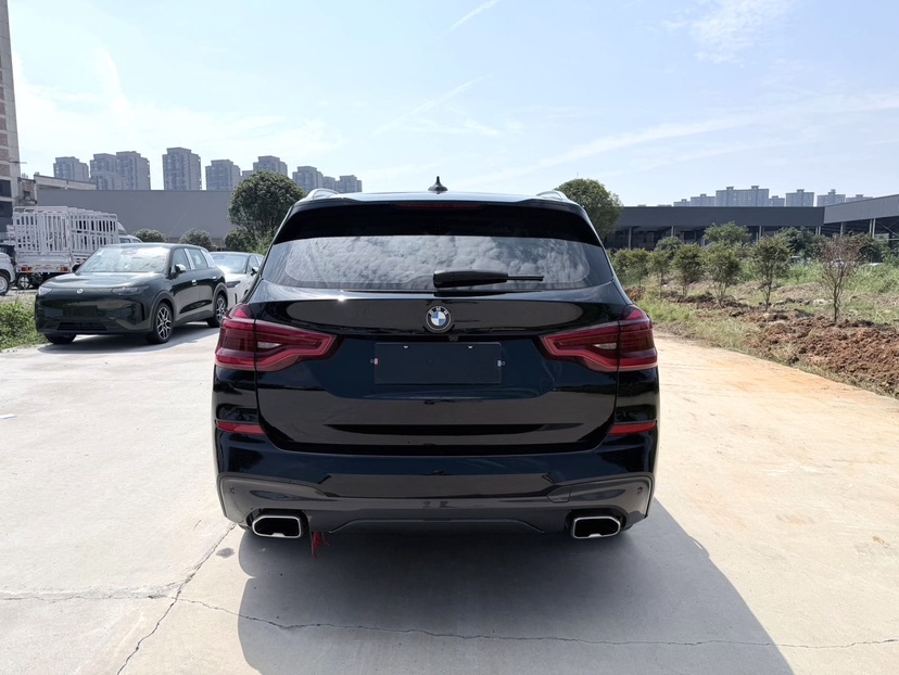 BMW X3 2021 car image #9