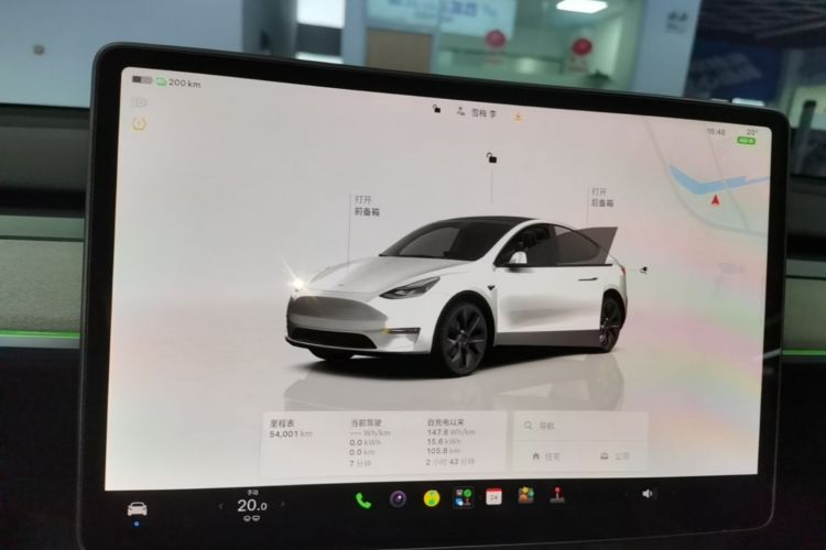 Tesla Model Y 2024 #12 Tesla Model Y 2024 car image #12