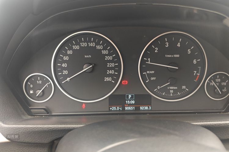 BMW 3 Series 2015 صورة سيارة #14