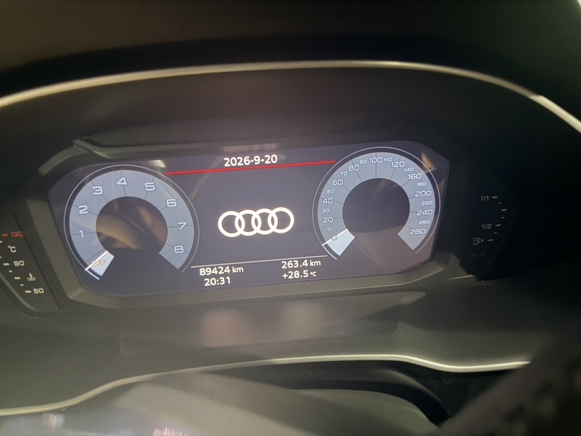 Audi Q3 2021 #6 Audi Q3 2021 car image #6