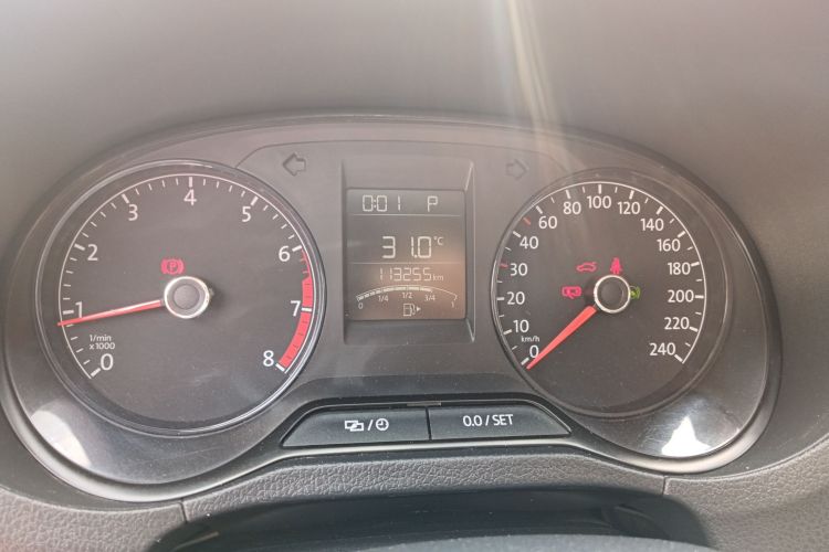 Volkswagen Polo 2018 imagem de carro #12