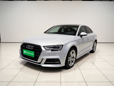 Audi A3 2019 car image 