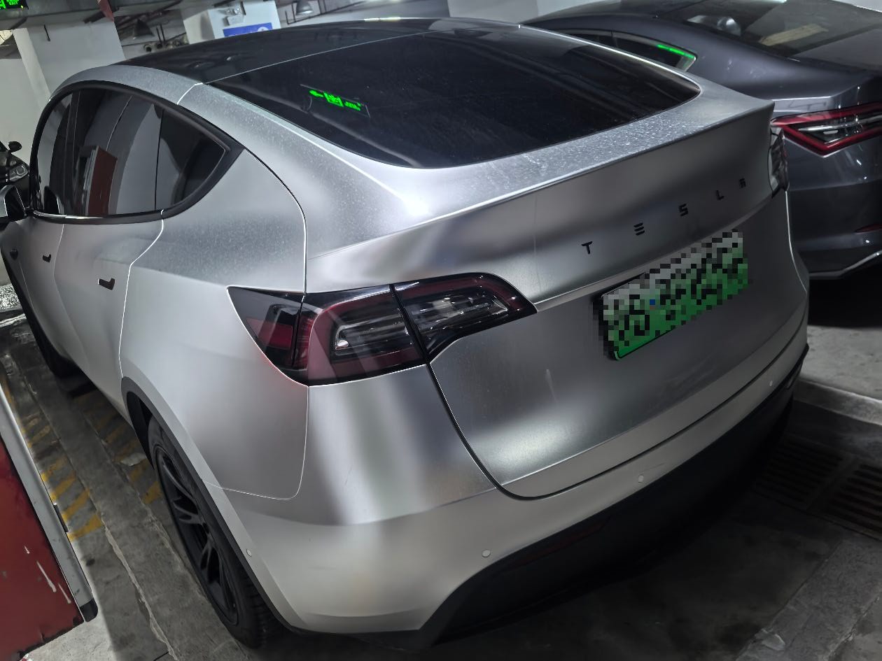Tesla Model Y 2022 #3 Tesla Model Y 2022 car image #3