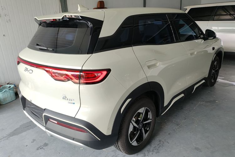 BYD YuanUP 2025 car image #7