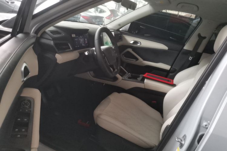 BYD YuanUP 2025 #12 BYD YuanUP 2025 immagine di auto #12