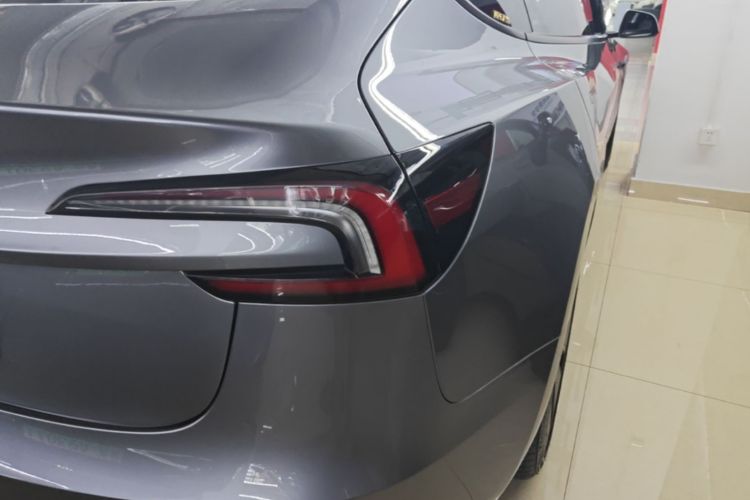 Tesla Model 3 2025 #8 Tesla Model 3 2025 immagine di auto #8