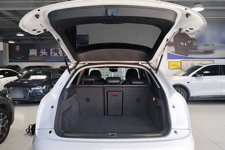 Audi Q3 2015 #19 Audi Q3 2015 car image #19