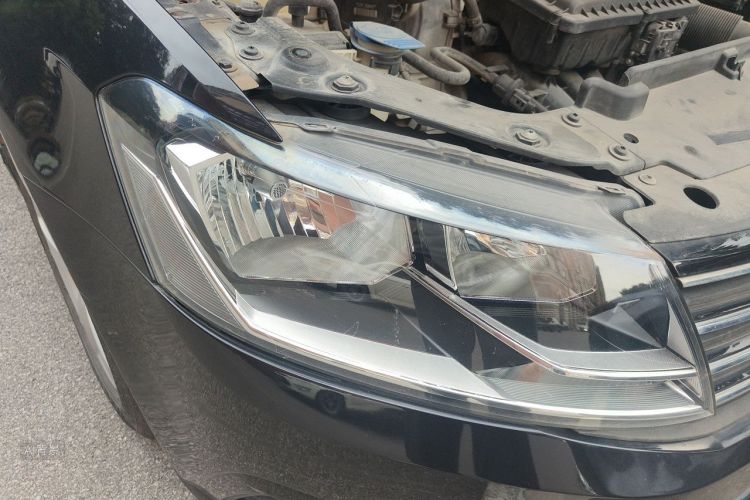 Volkswagen Lavida 2015 car image #8