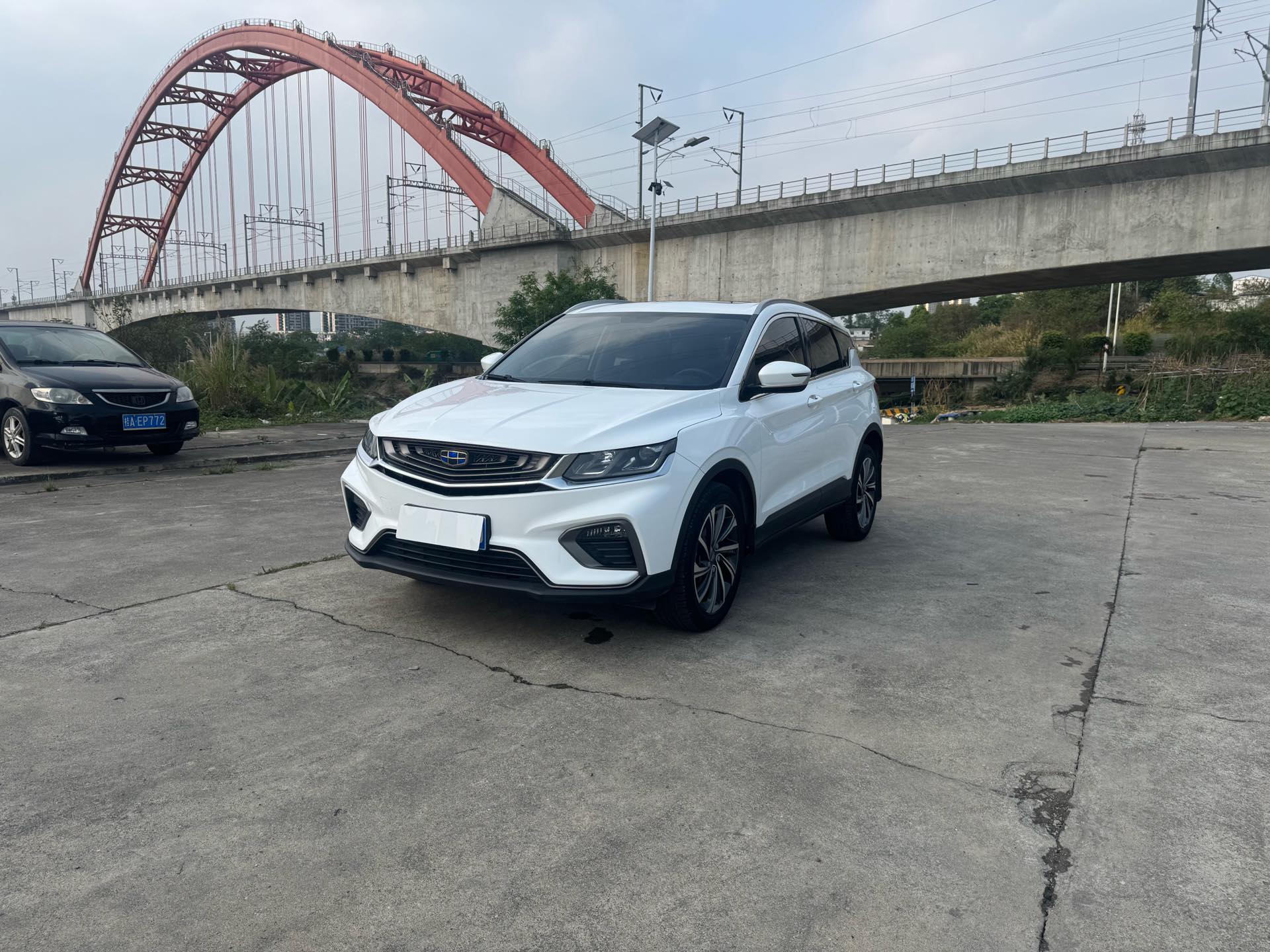GEELY Coolray 2019 car image 