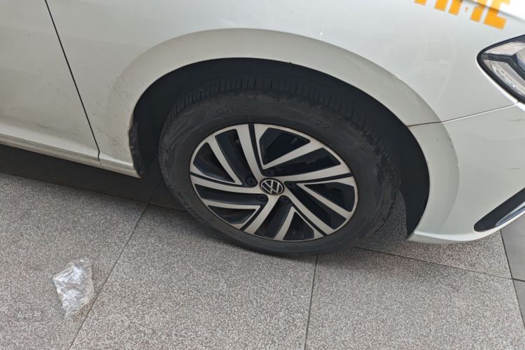 Volkswagen Lavida 2024 car image #9