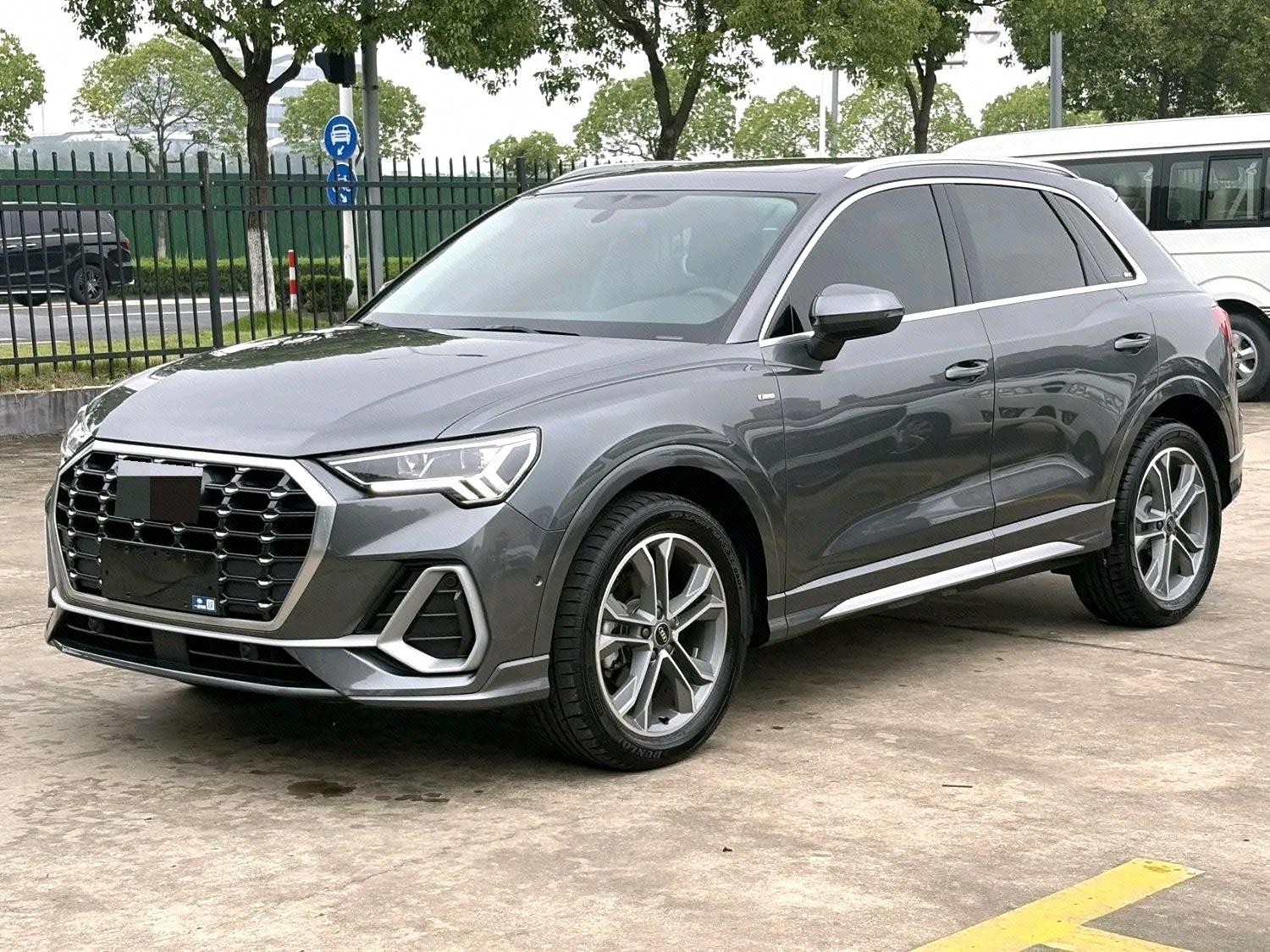 Audi Q3 2022 Audi Q3 2022 car image