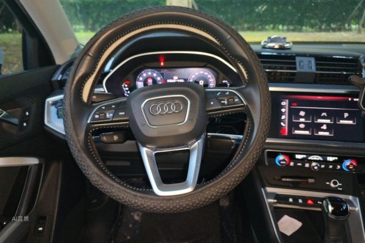 Audi Q3 2020 #12 Audi Q3 2020 car image #12