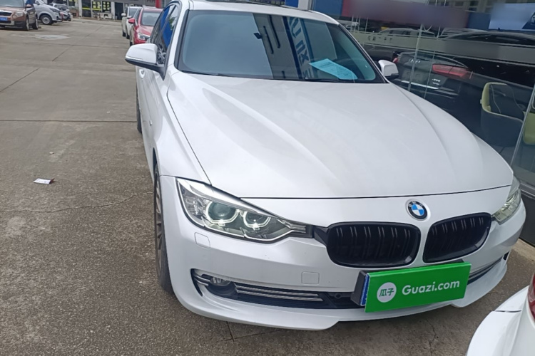 BMW 3 Series 2015 car image #3