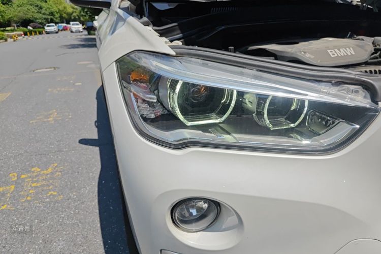 BMW X1 2018 #8 BMW X1 2018 car image #8