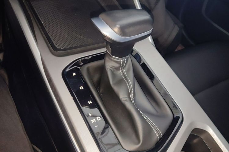 GEELY Emgrand 2024 car image #18