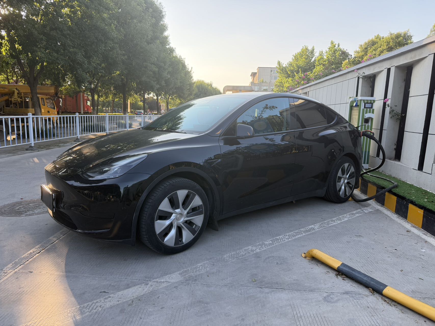 Tesla Model Y 2022 immagine di auto 