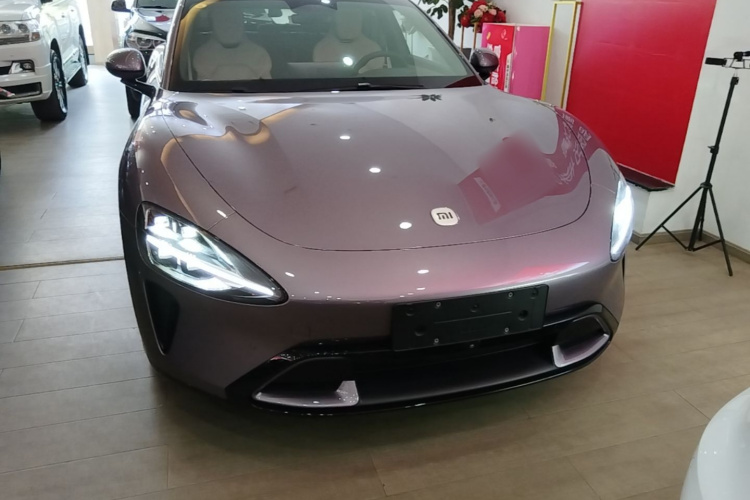 MI SU7 2025 car image #3