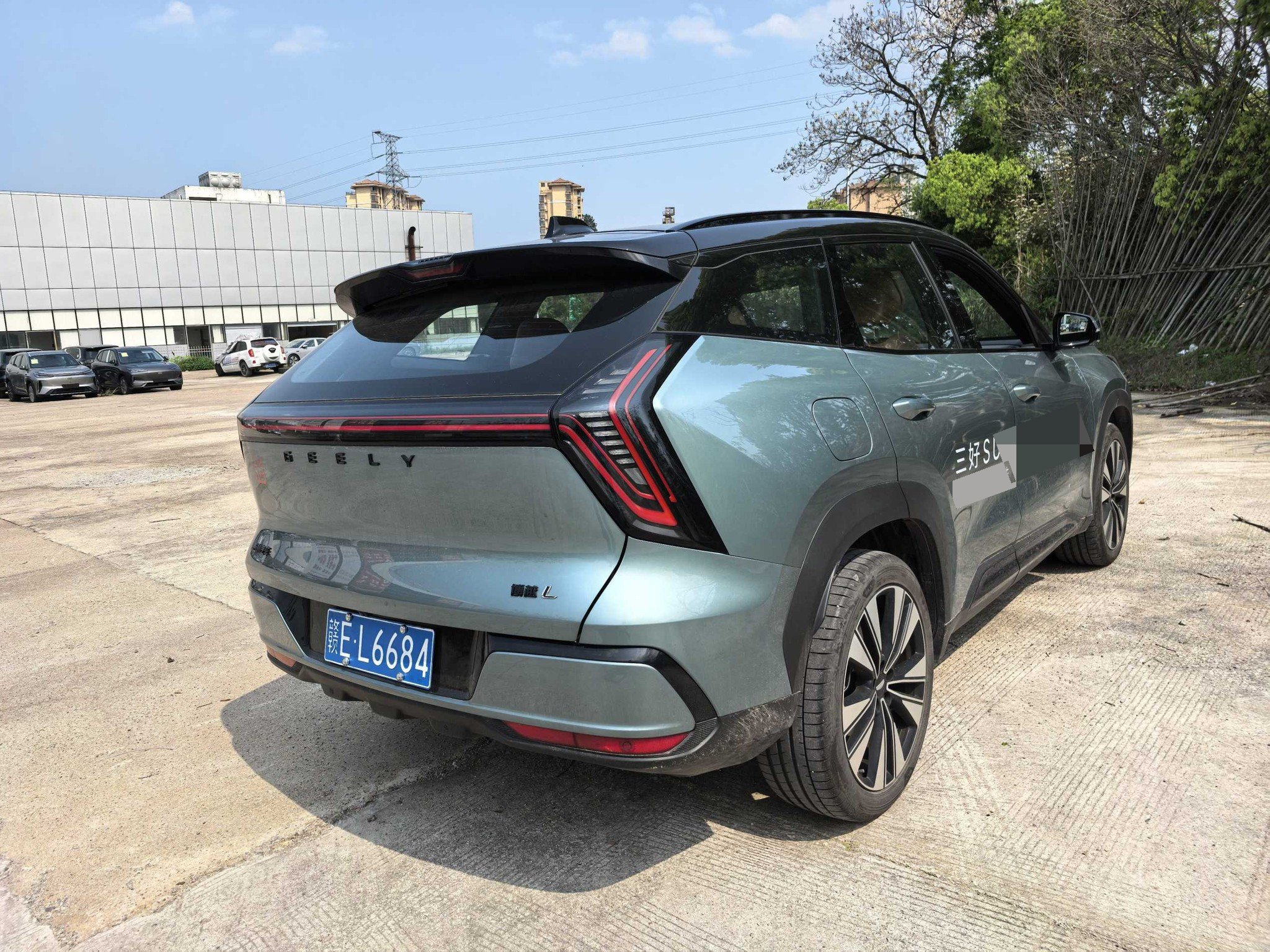 GEELY Boyue L 2025 car image #7