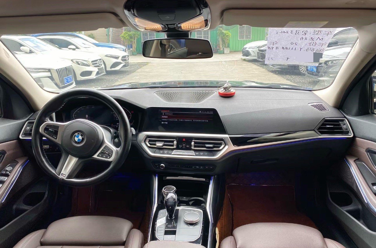 BMW 3 Series 2020 car image #4