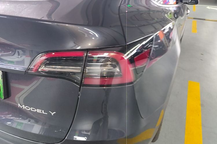 Tesla Model Y 2024 #8 Tesla Model Y 2024 immagine di auto #8