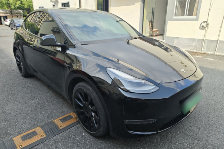 Tesla Model Y 2021 #4 Tesla Model Y 2021 immagine di auto #4