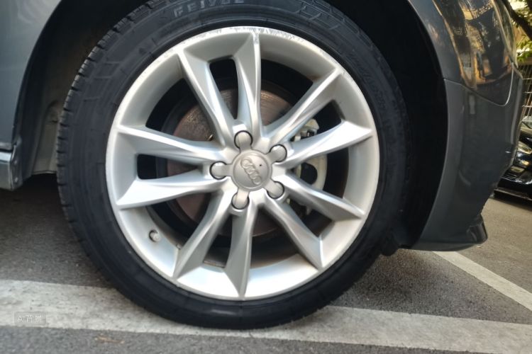 Audi A3 2015 car image #9