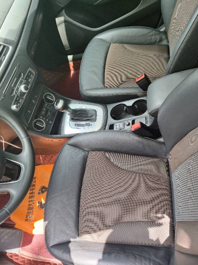Audi Q3 2019 car image #4