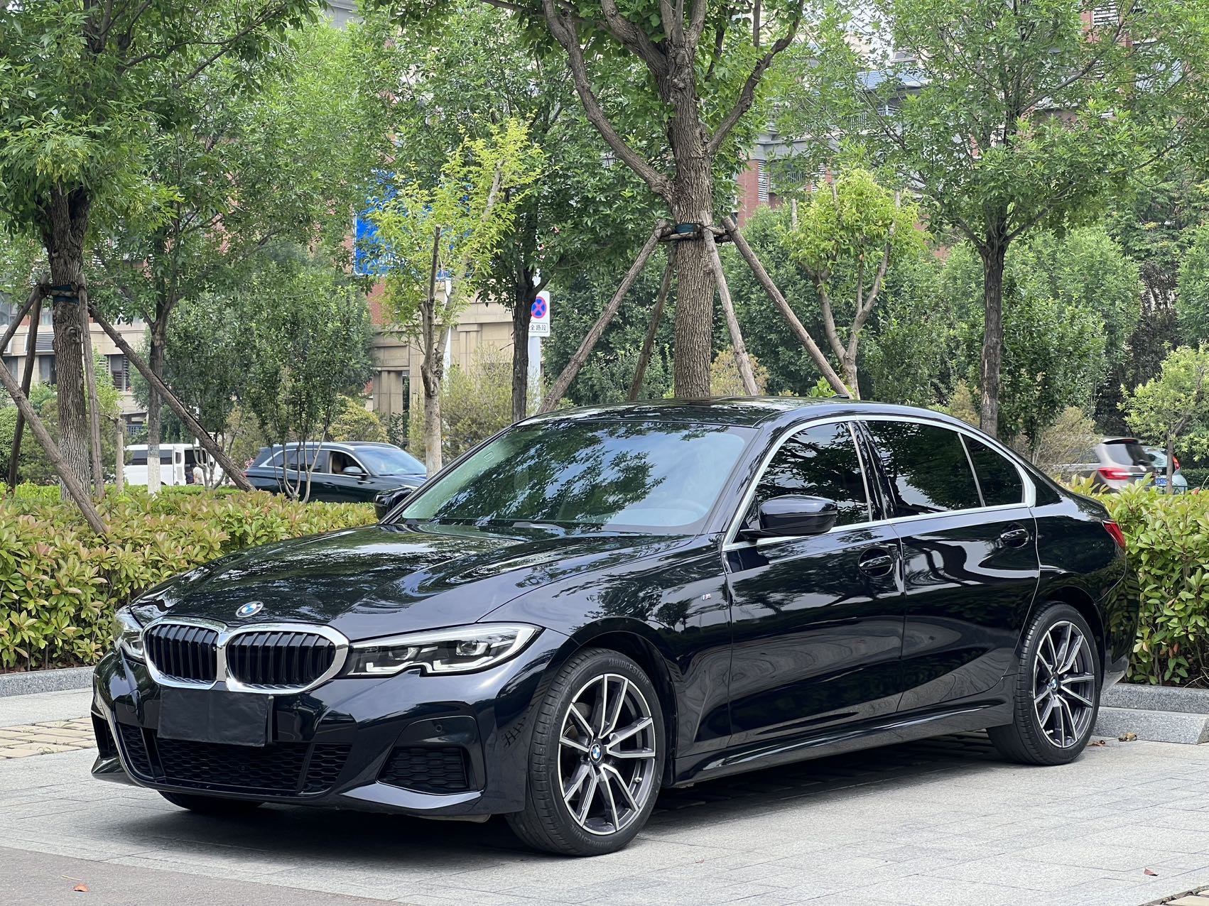 BMW 3 Series 2022 car image 