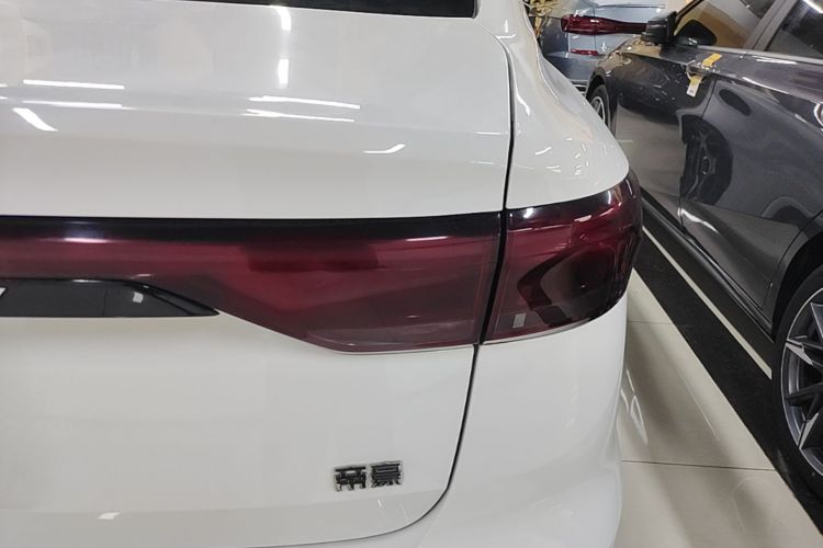GEELY Emgrand 2023 #8 GEELY Emgrand 2023 car image #8