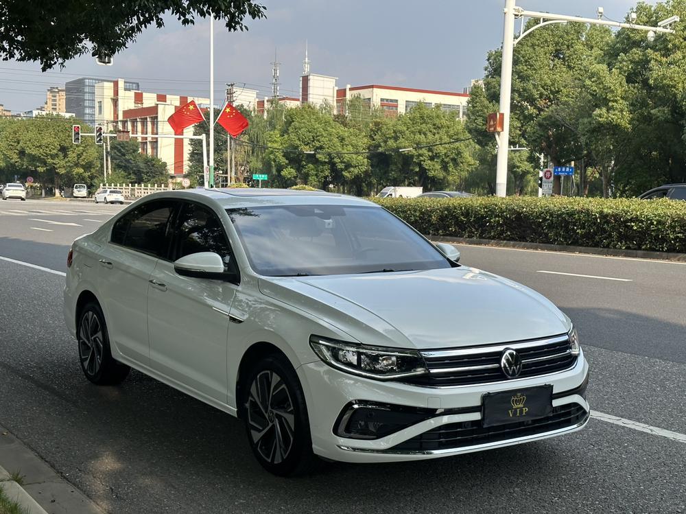 Volkswagen Bora 2023 صورة سيارة #3