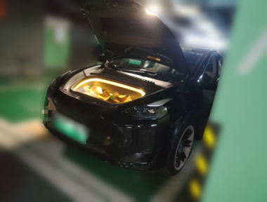 Tesla Model Y 2023 car image 