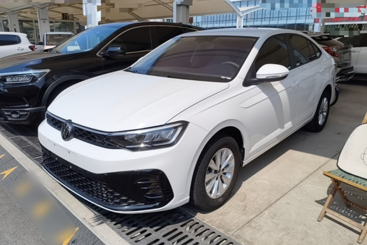 Volkswagen Lavida 2024 car image #2