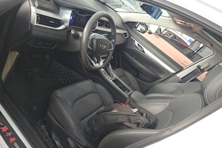 GEELY Emgrand 2020 car image #15