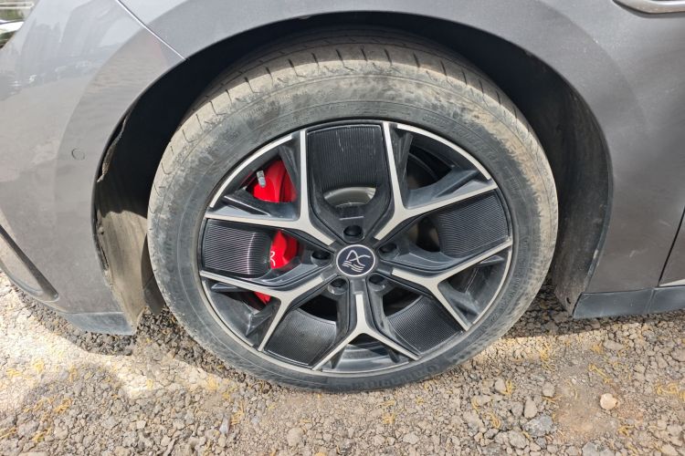 BYD Han 2022 imagen de coche #9