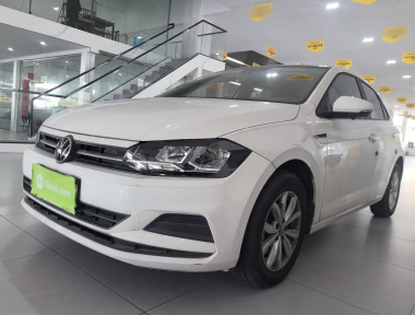 Volkswagen Polo 2022 car image 