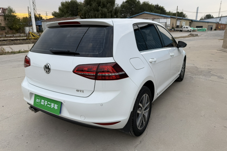 Volkswagen Golf 2017 #5 Volkswagen Golf 2017 car image #5