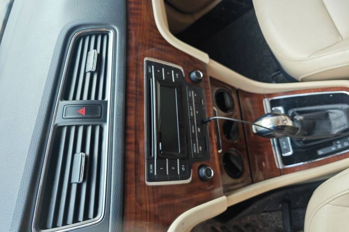 Volkswagen Lavida 2015 immagine di auto #26