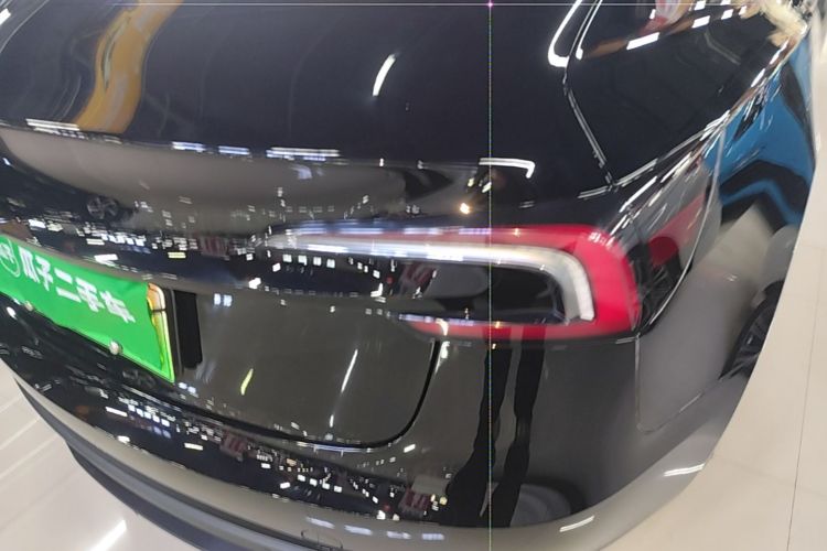 Tesla Model 3 2023 car image #8