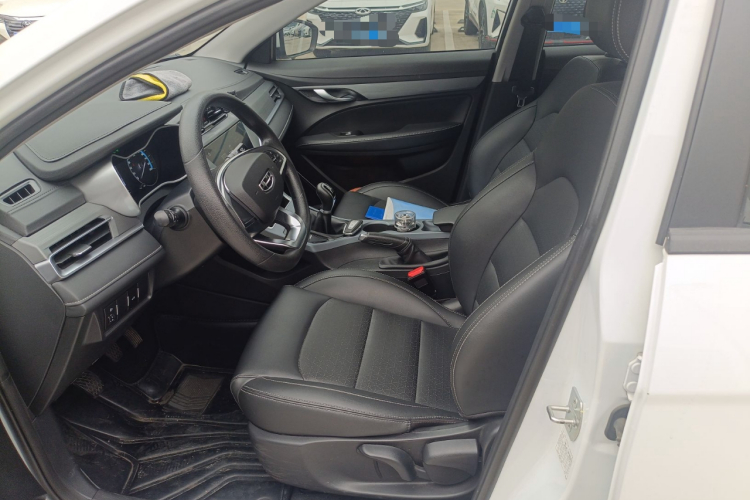 GEELY Emgrand 2022 #16 GEELY Emgrand 2022 car image #16