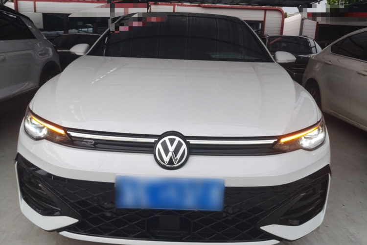 Volkswagen Golf 2025 #3 Volkswagen Golf 2025 car image #3