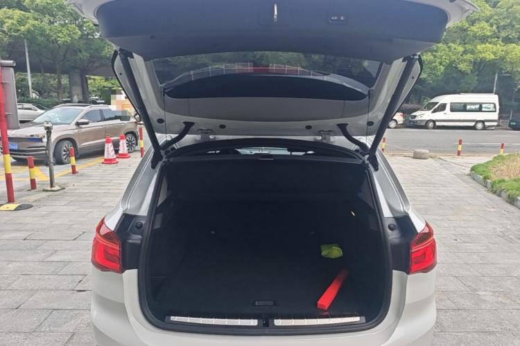 BMW X1 2019 #21 BMW X1 2019 car image #21