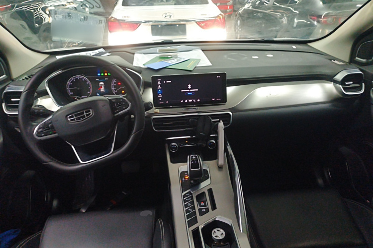 GEELY Coolray 2019 imagen de coche #11