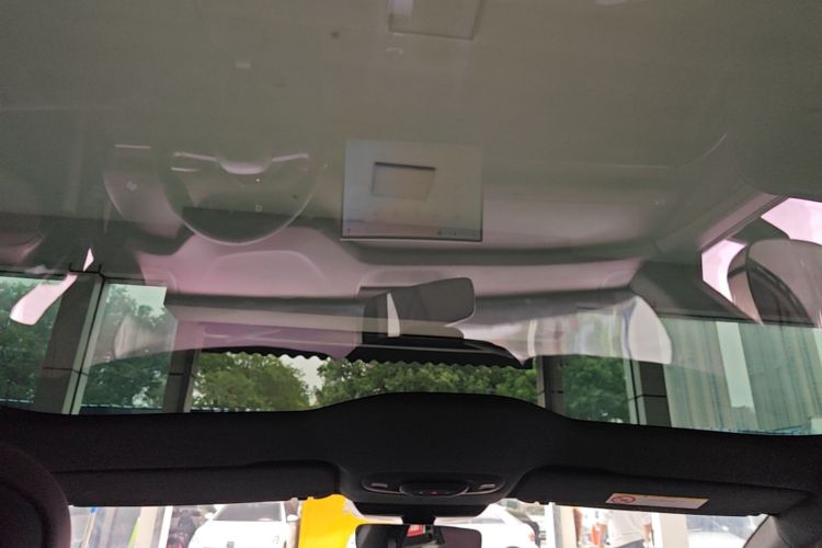 MI SU7 2025 car image #21