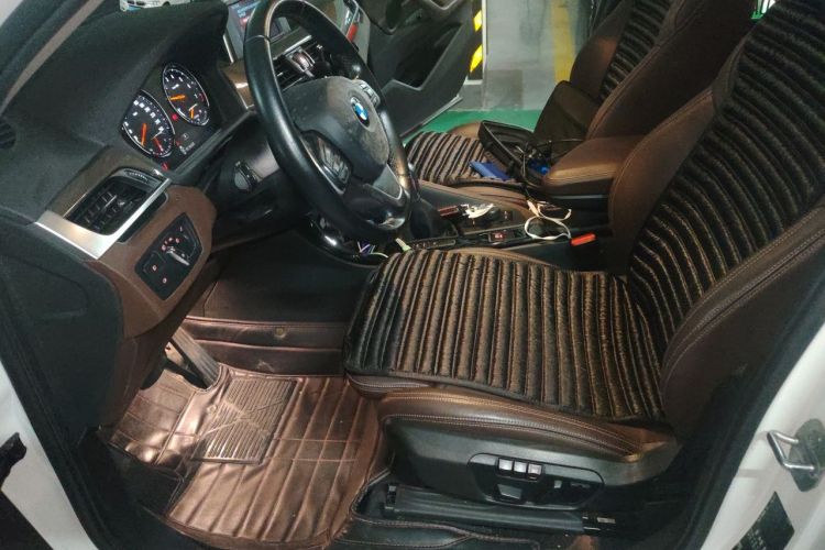 BMW X1 2019 #19 BMW X1 2019 car image #19
