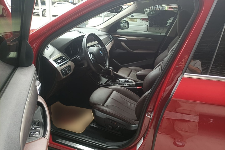 BMW X1 2019 car image #16