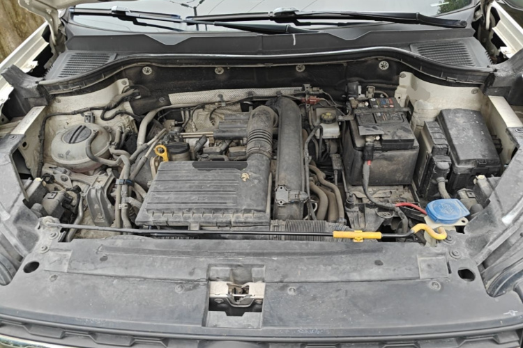 Volkswagen Tharu 2019 car image #20