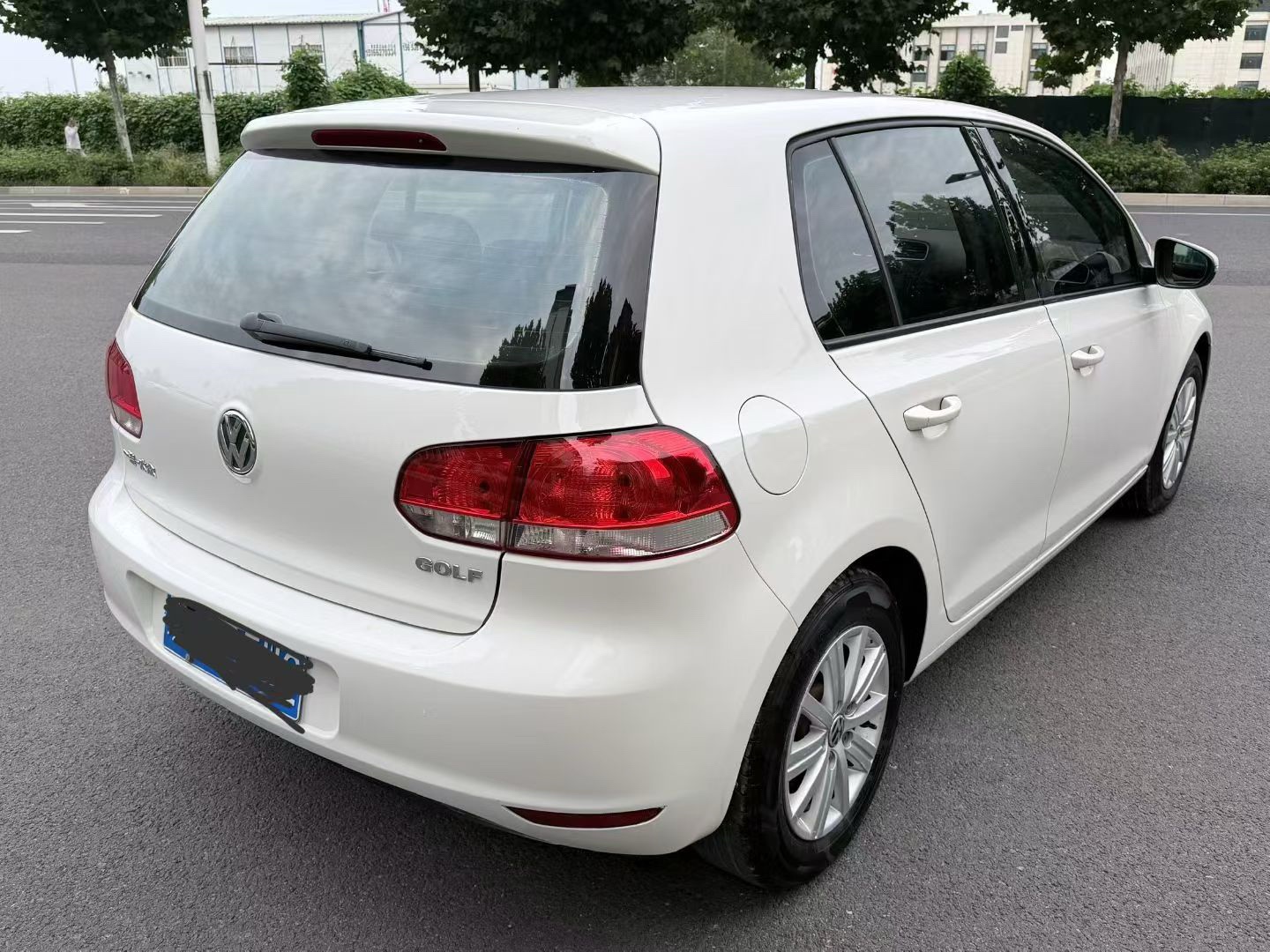 Volkswagen Golf 2014 car image #6