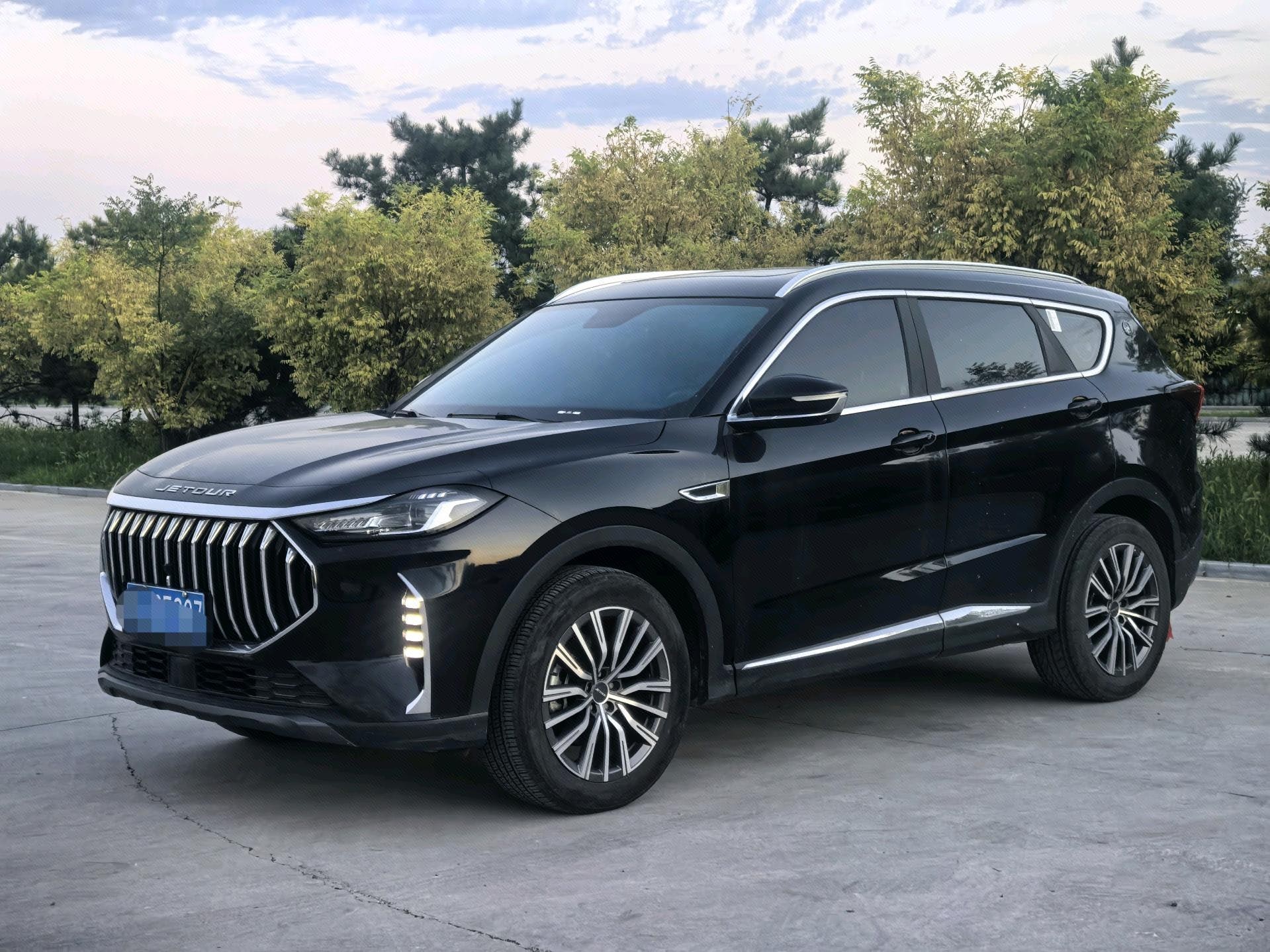 Jetour X70 PLUS 2023 car image 