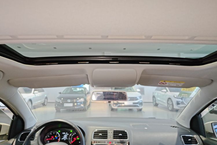 Volkswagen Polo 2019 #18 Volkswagen Polo 2019 car image #18